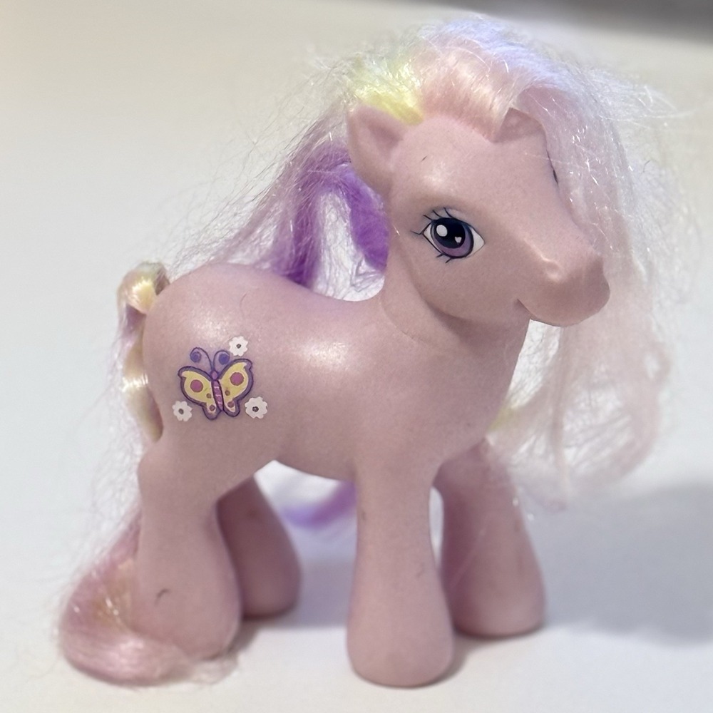 Vintage My Little Pony G3 Fluttershy 2005 Purple Metallic Glitter Butterfly
